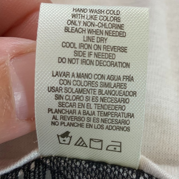 Hybrid Sleeveless Lace Back 3 Rose Top - Picture 5 of 6